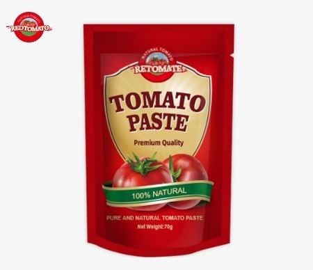 Her biri 70 gram ağırlığında hem düz hem de ayakta tasarımlarda mevcut olan Premium Domates Pastası Çuvalları Çift Konsantre